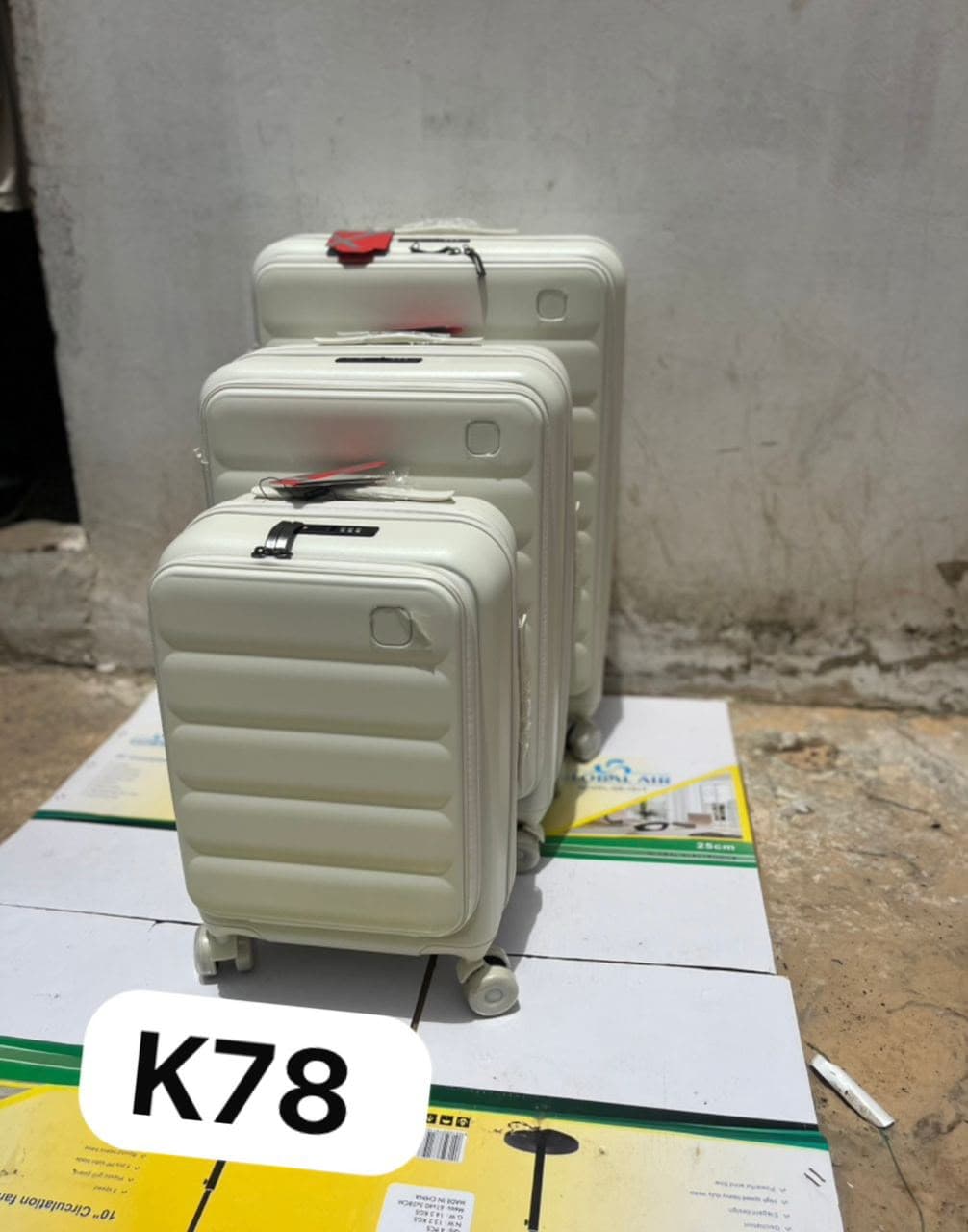 Valise Silicone K78 — Ensemble de 3 valises (Blanc Cassé)